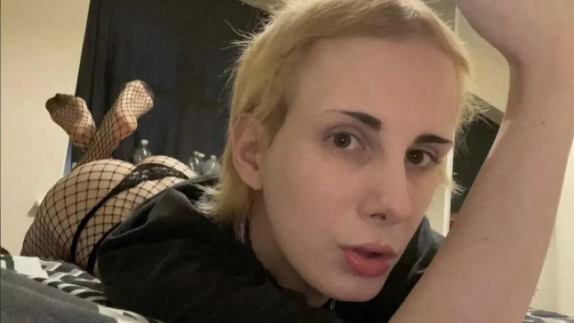 I wish I could just find one man who would turn me into his sun and fuck me silly 🥺 posted by Zealousideal_Age_122