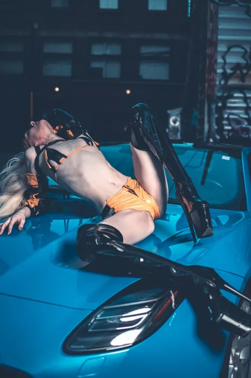 I'll step on you, if you ask nicely by Sennanova