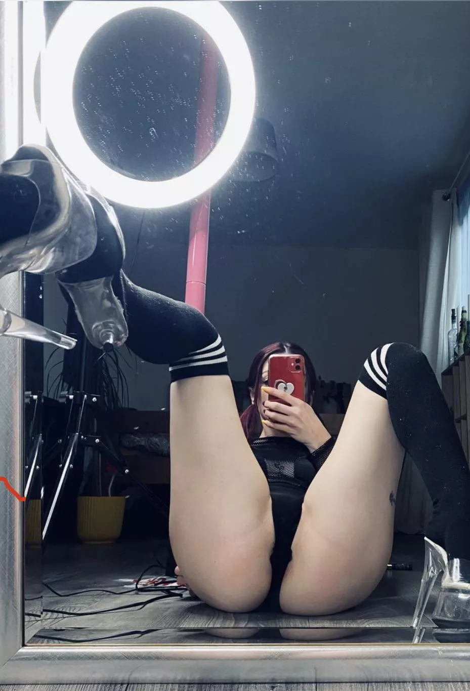 Insert here posted by Sianr-Medusa