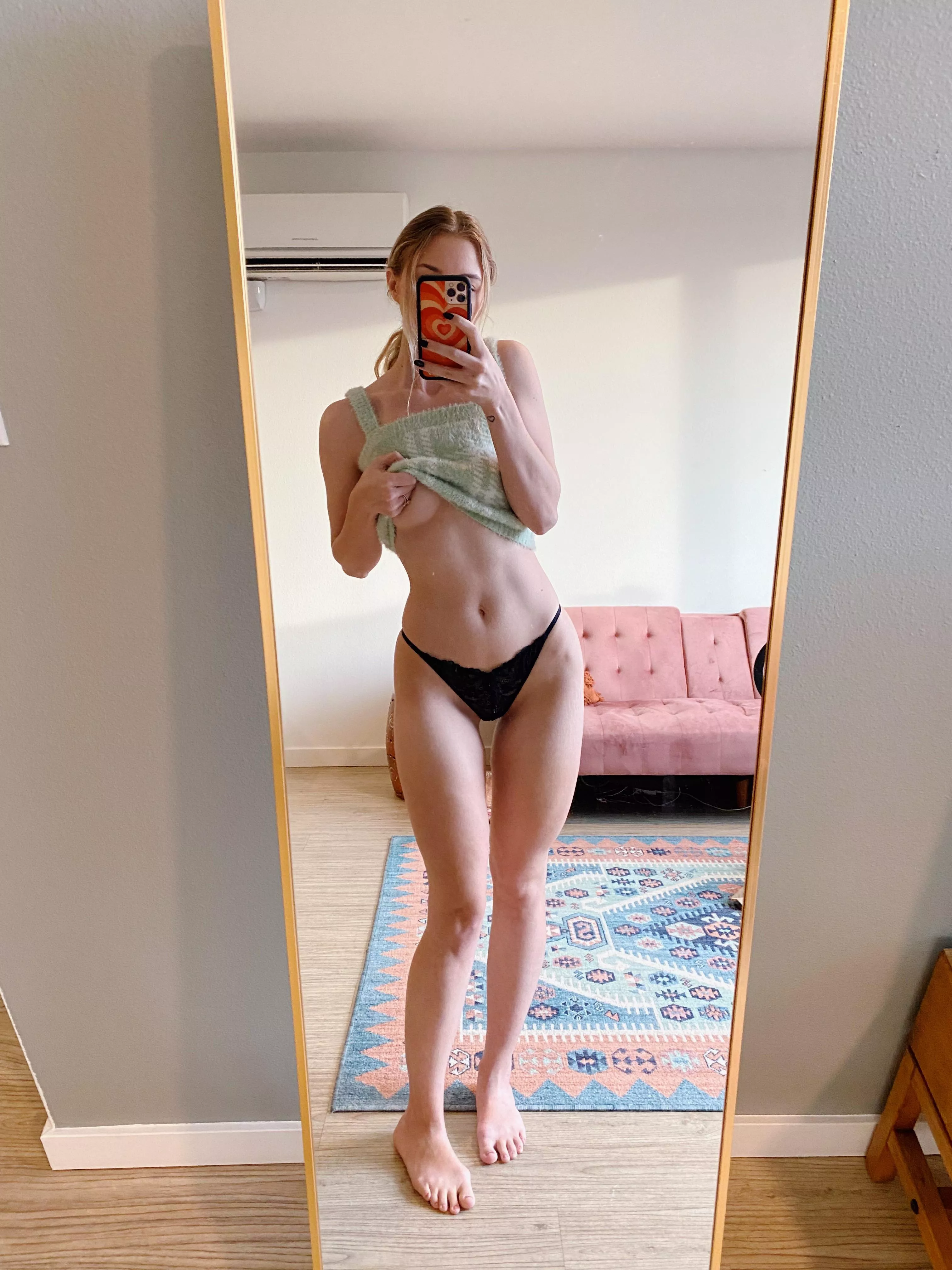 it’s a black lace panty kinda day posted by flatlacroix2