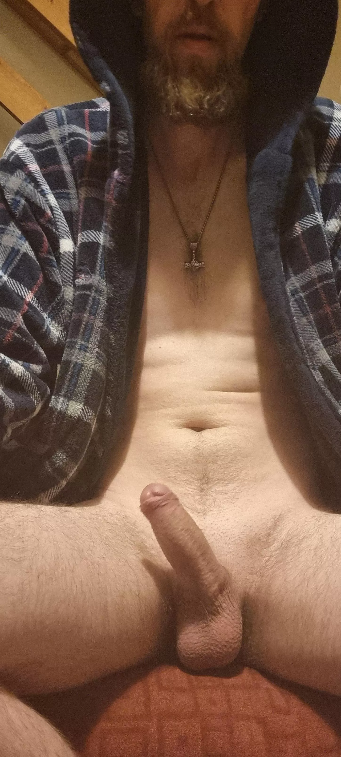 It's Monday, want to start your week right? posted by Pj034