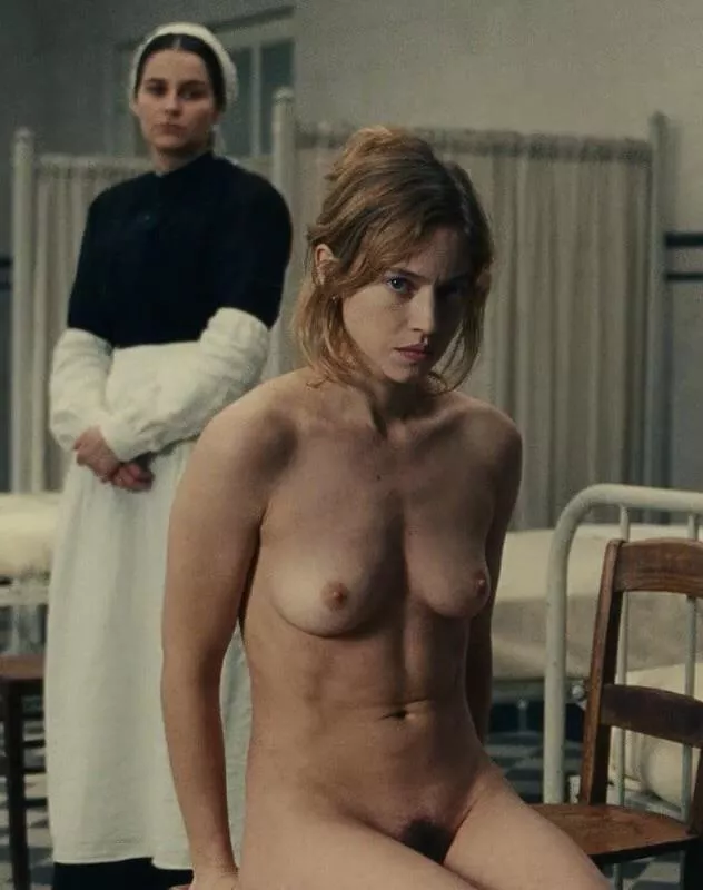 Lou de Laage posted by DoubleV1790