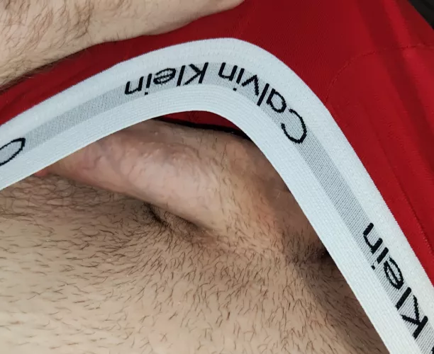 [M4M] where can I find some guys that would laugh about my cock? Make me feel small, laugh, insult it. Must be bigger than me, obviously. All on snap by hornyguyforsexytime