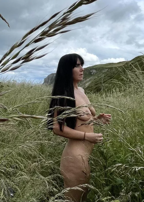 Naked in the hills by Redkop24