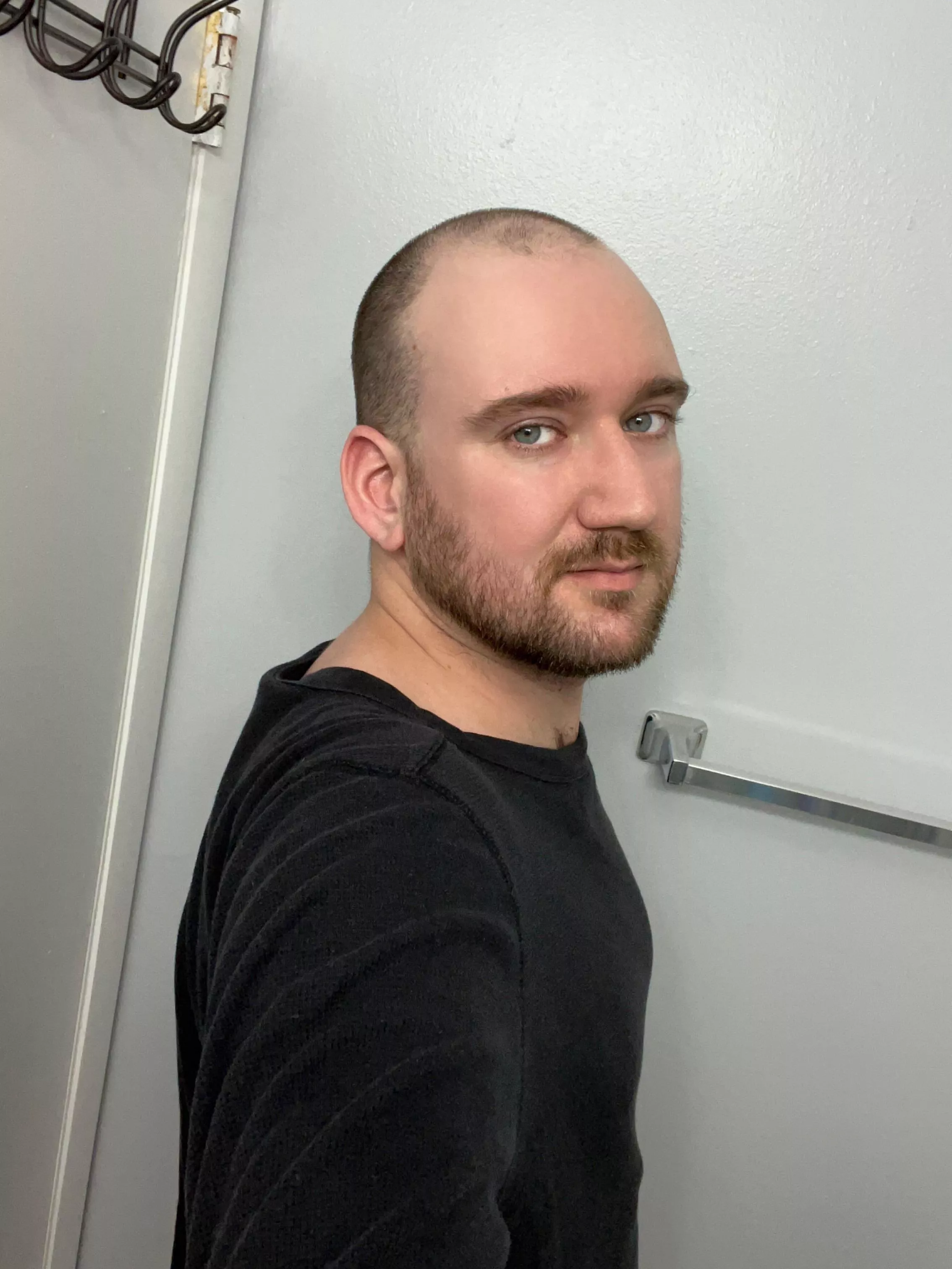 Nervous first post 😬 hope you had a good weekend! posted by JustGenerico