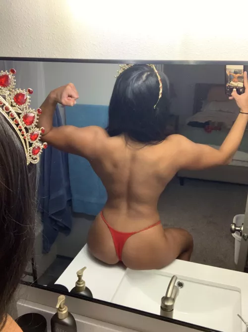 Post bodybuilding show this weekend 👑 by Panda_fit_