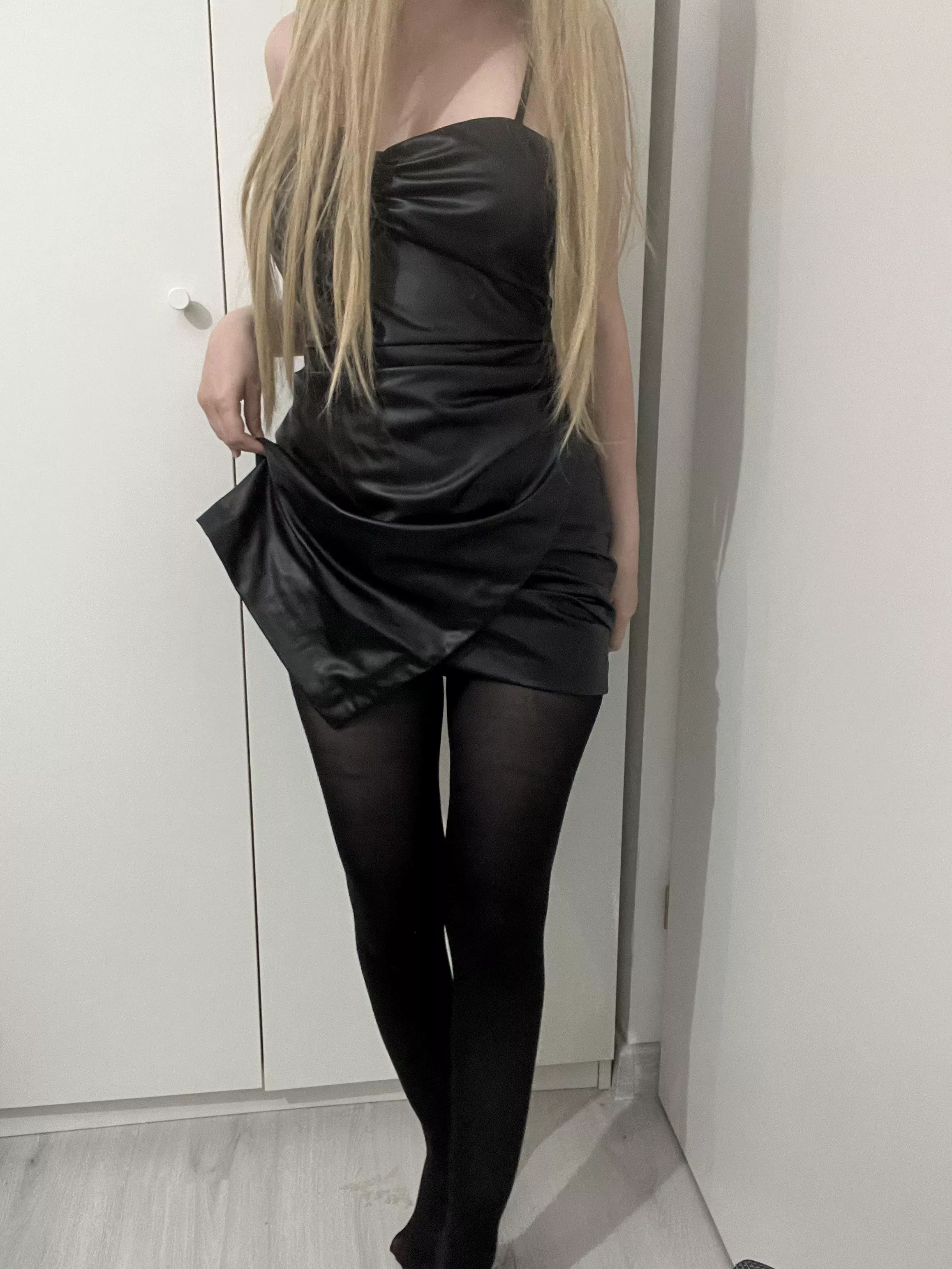 Sexy dress posted by kinkyhotdreams