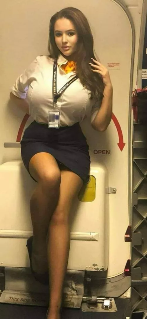 Sexy mini by womenlegsfan