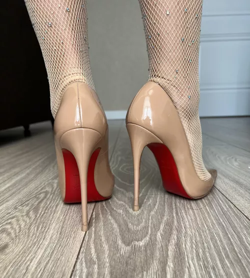 So delicate color by MonicaGoddess