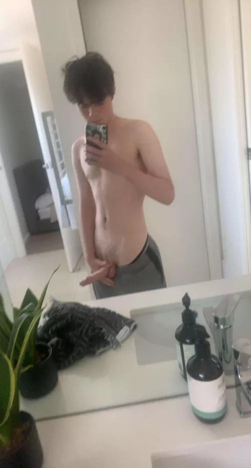 Someone snap divid8362 by Slowedrock9