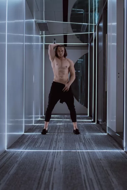 There is a lot of passion in this look. by HeavenUser