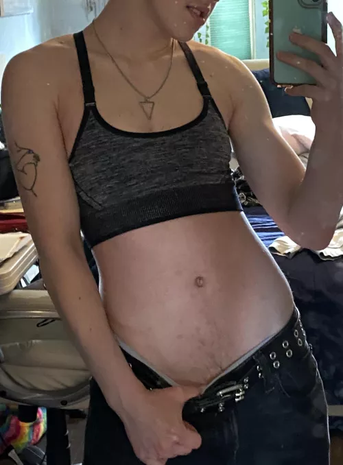 wanna fuck this boi toy? by rozey_cheeks