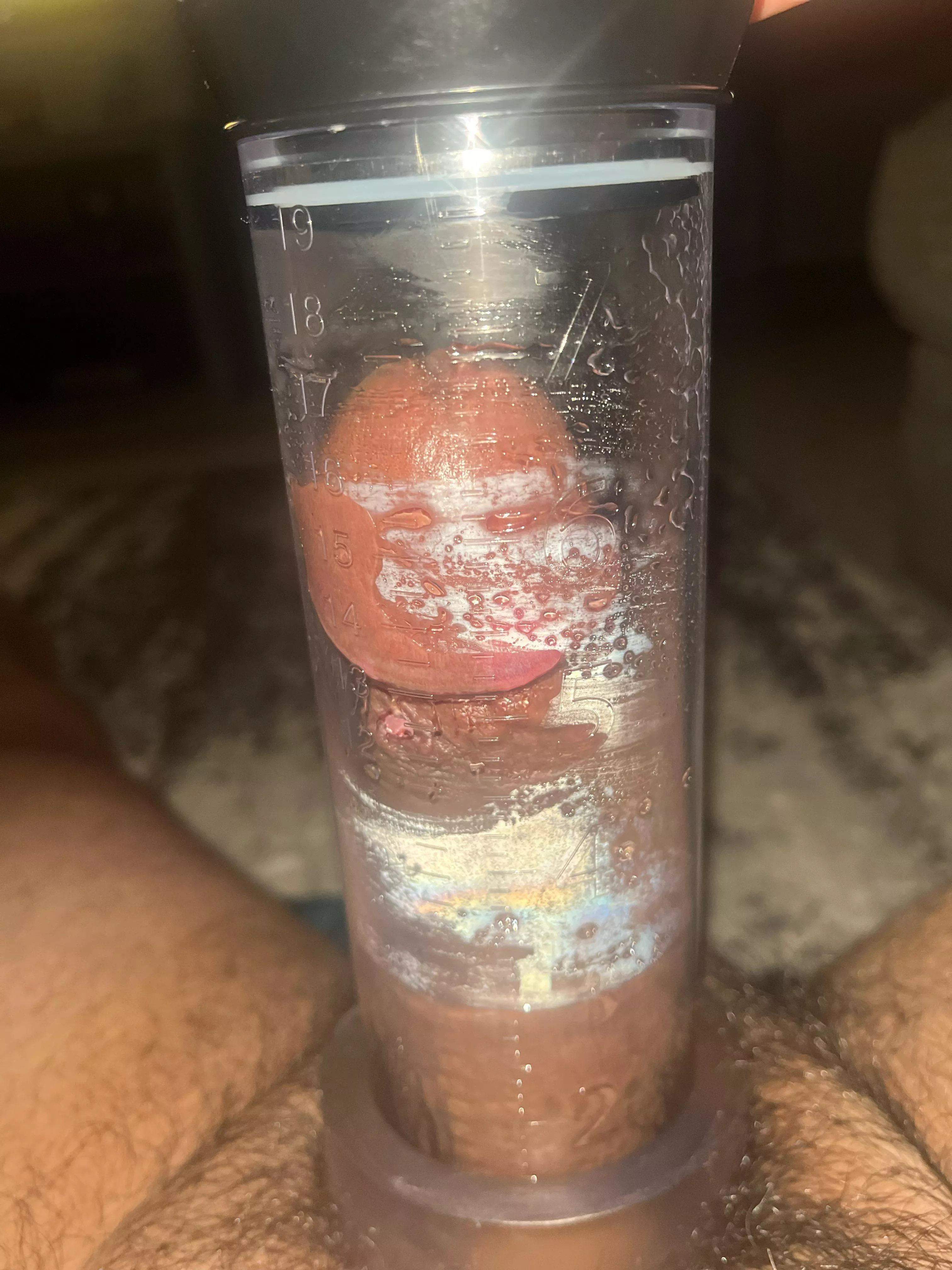 10 min in!! Another pump sesh!!! Gonna have a big ass donut for work tomorrow 🍩 posted by SugaDan1991