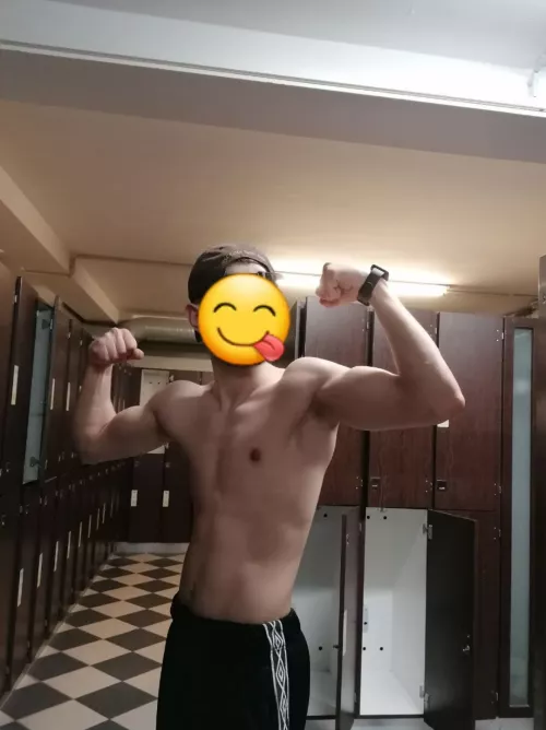 20 fit top horny arab bwc daddy for hot femboys sissies and girly bottoms snap obbaxo by obasx