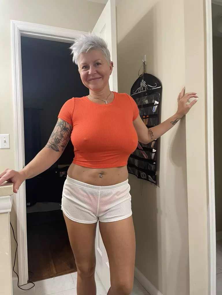 47 yo having fun! posted by bjatdawn