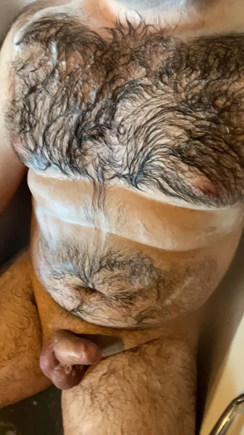 Come lay on top on my soapy body by throwawayelad