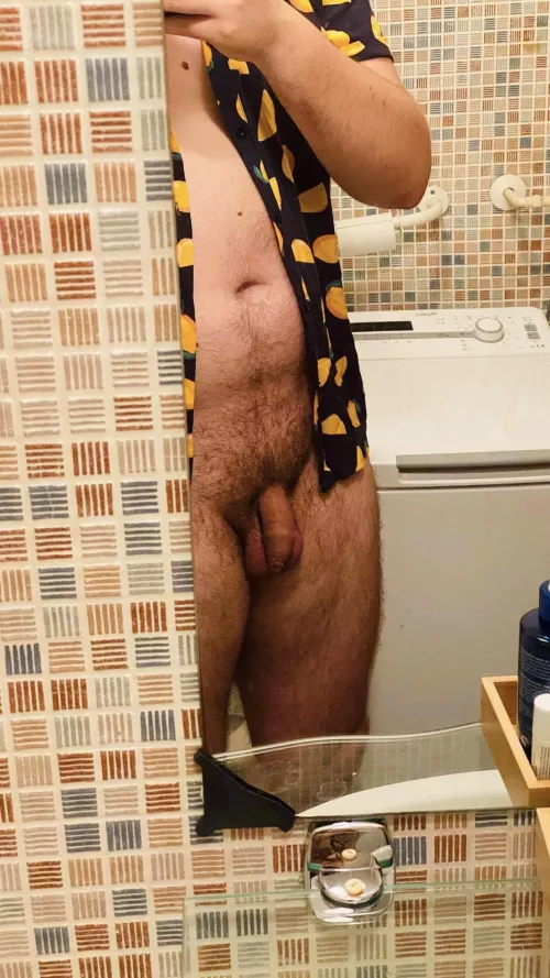 Do I belong here? by my_thirsty_sidekick