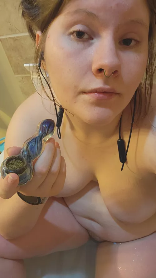 [F] - Ending my night with a bowl, a bath, incense, and Psychedelic Porn Crumpets by henofthenight