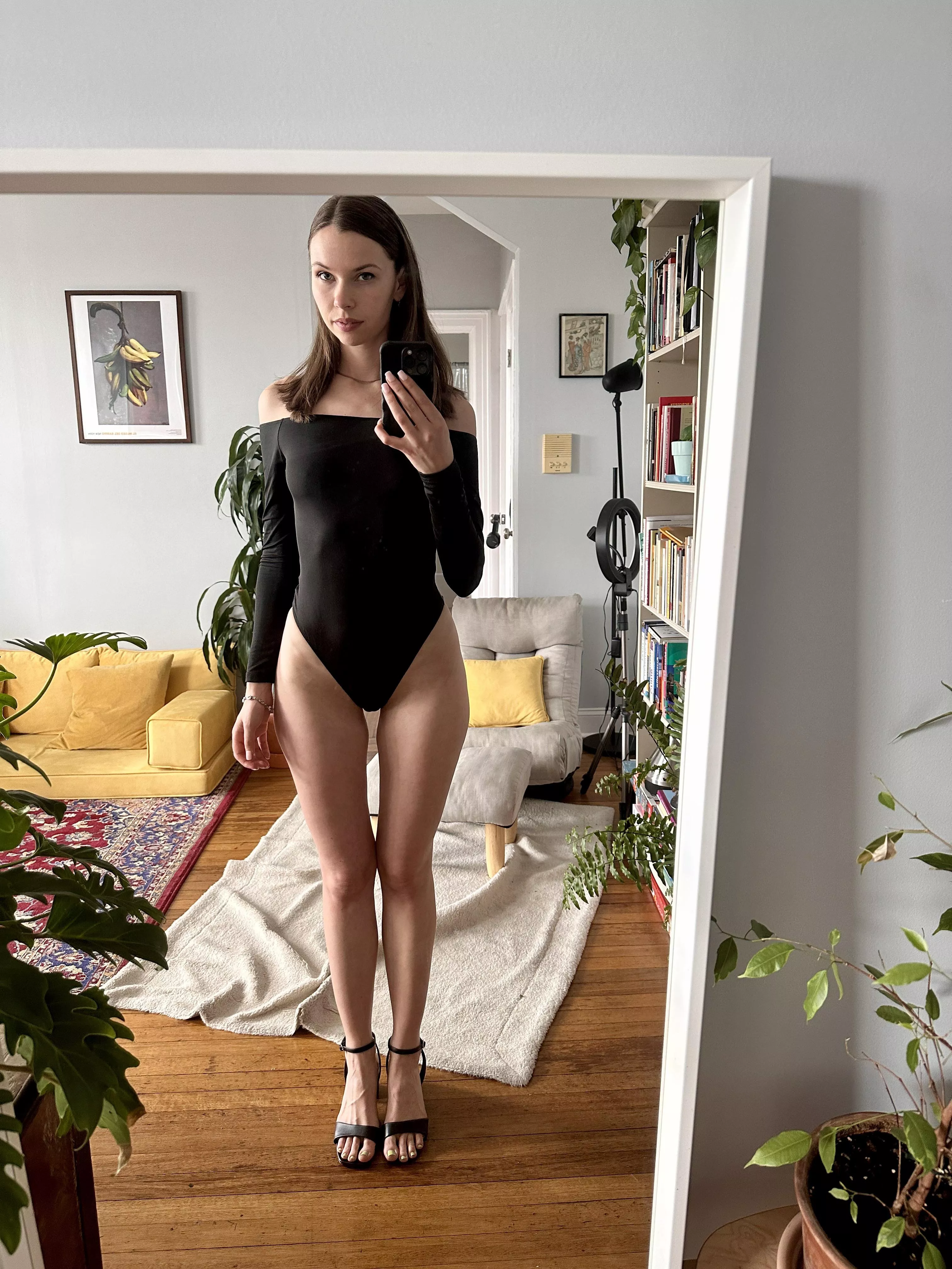 Gap girls are just built different posted by RealAliaBlack