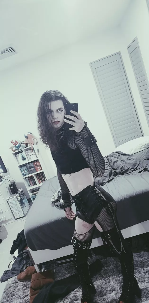 Goths do it best posted by paperpain