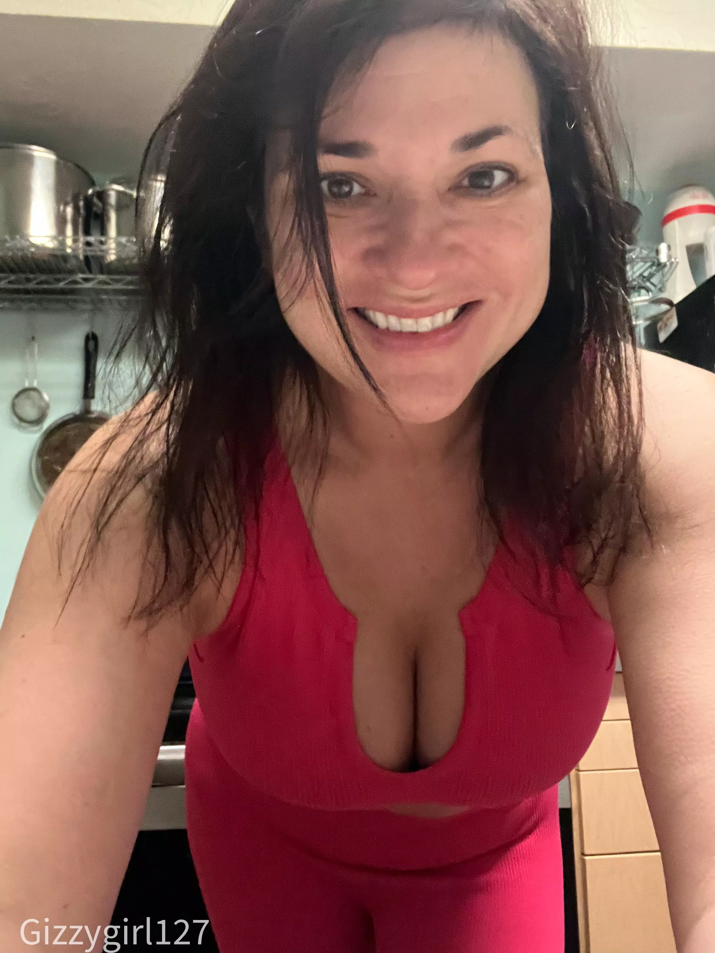 Gym downblouse posted by Gizzygirl127