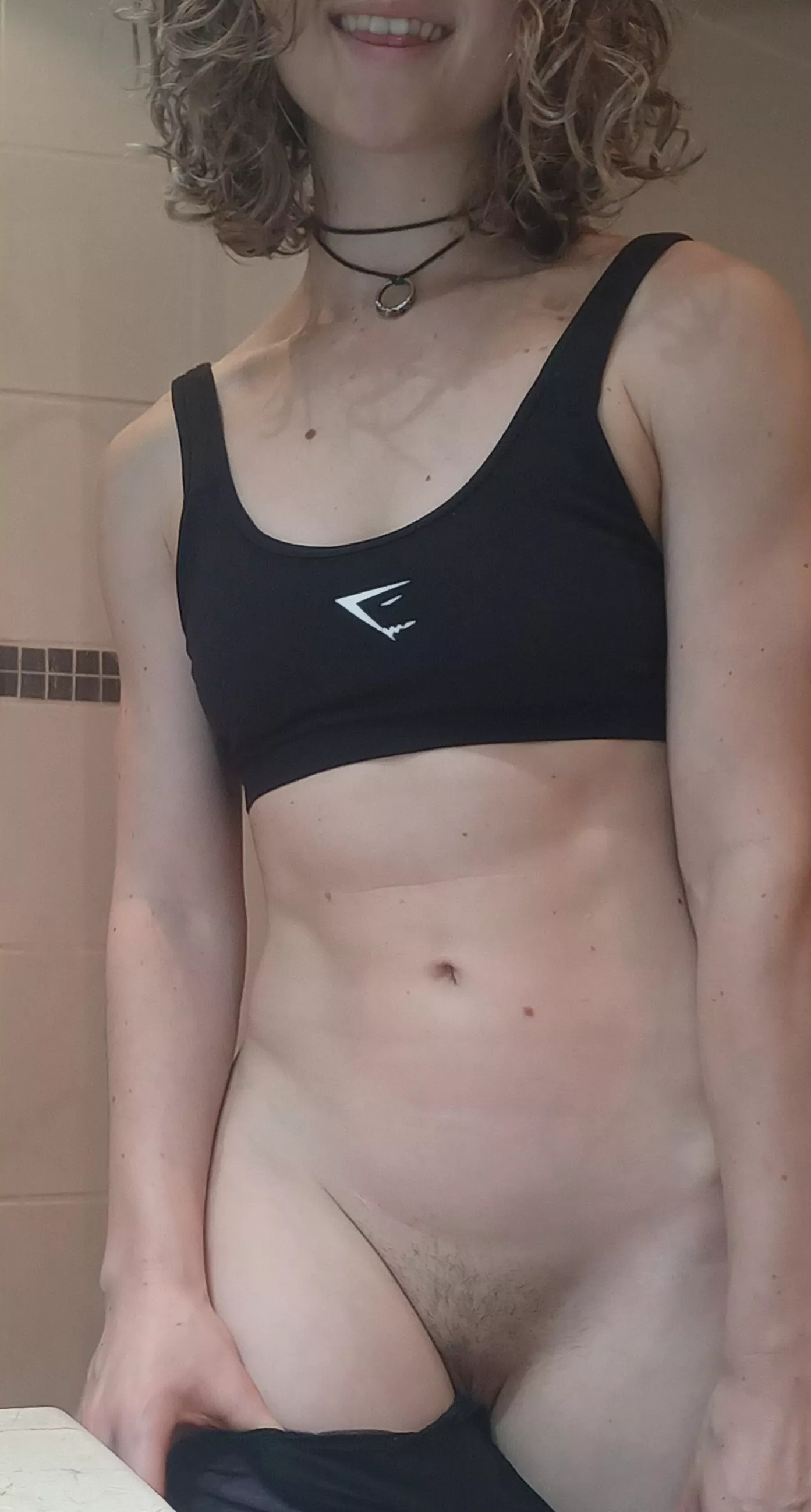 Gym Girl is feeling a little shy of her pussy stubble posted by spicyramenslut