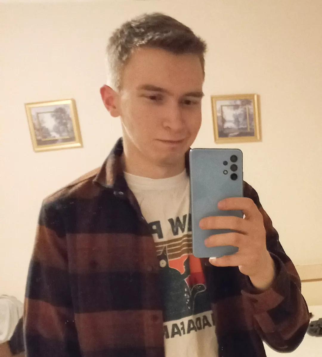 How's your day? posted by nutmeggold