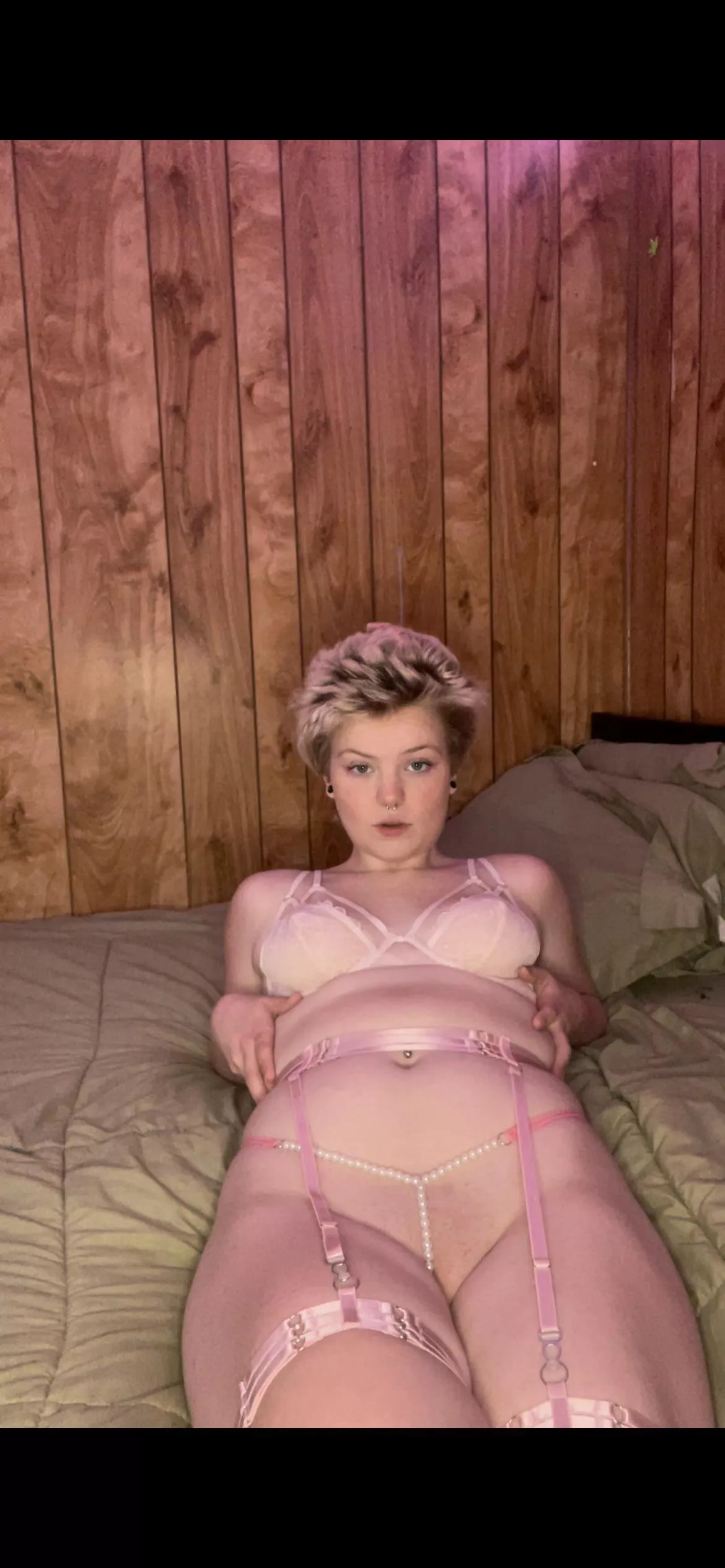 I love the length of my hair, perfect to get a good grab ;) posted by StonerSub04