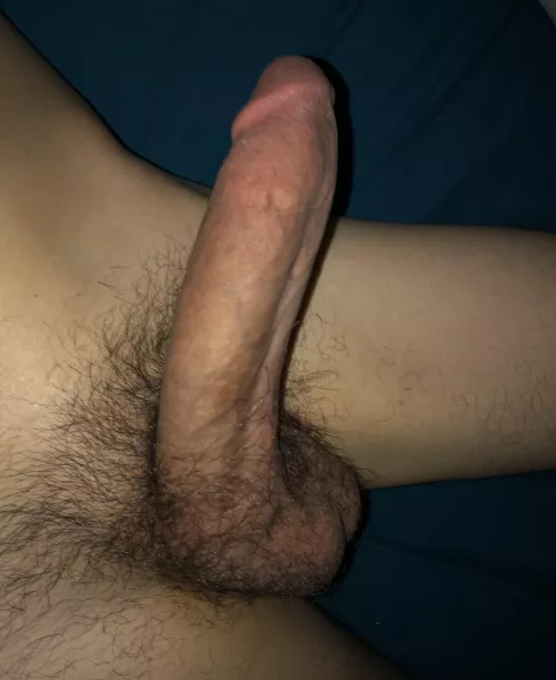 I should prob shave 😂 by Powerful-Rub-44