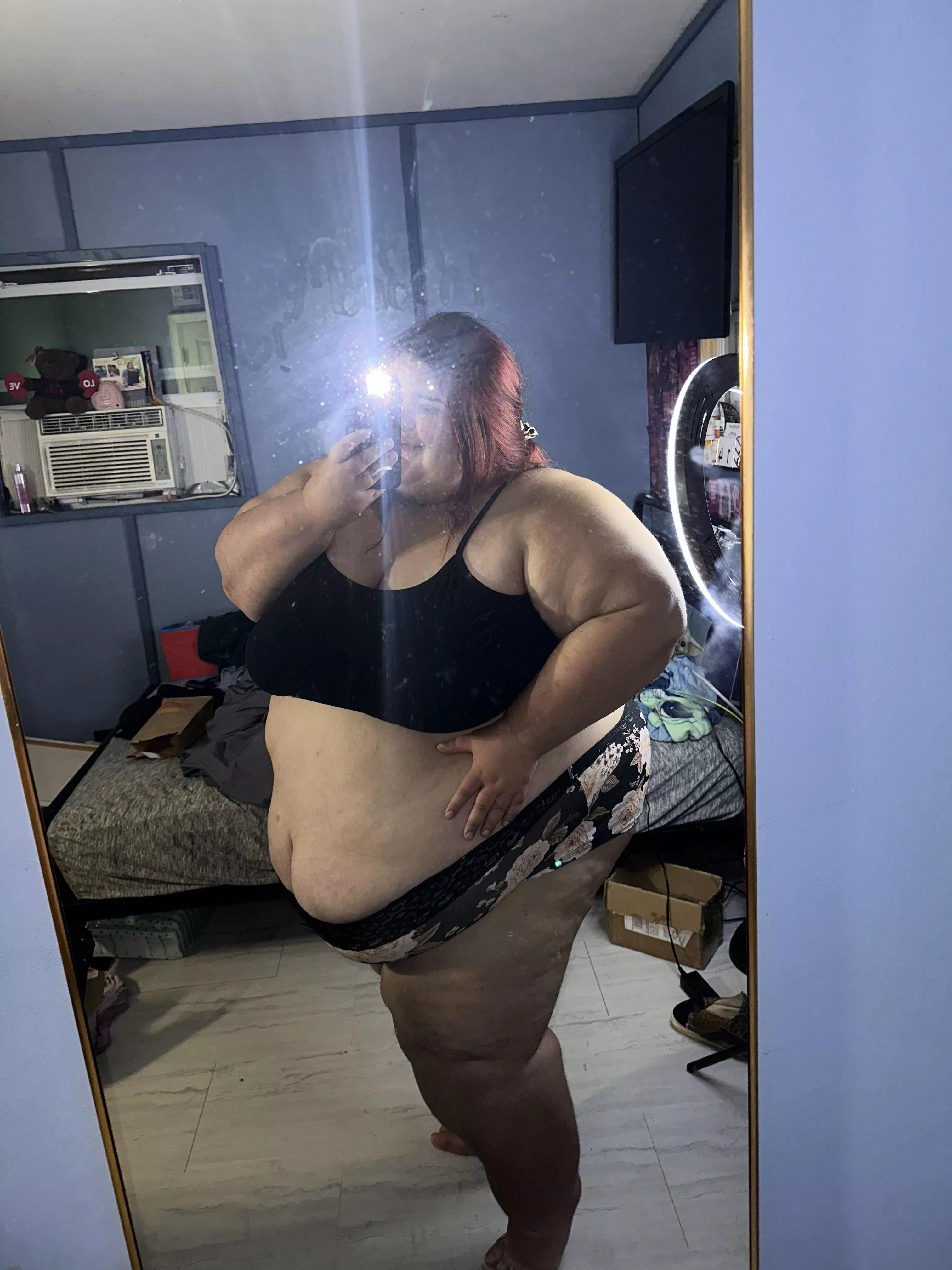 I wanna be your fat princess 🥹💞 posted by ssbbwxavery