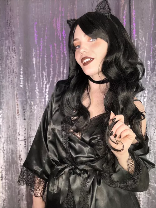 I wont scratch hard unless you want me to by ittybityprettykitty