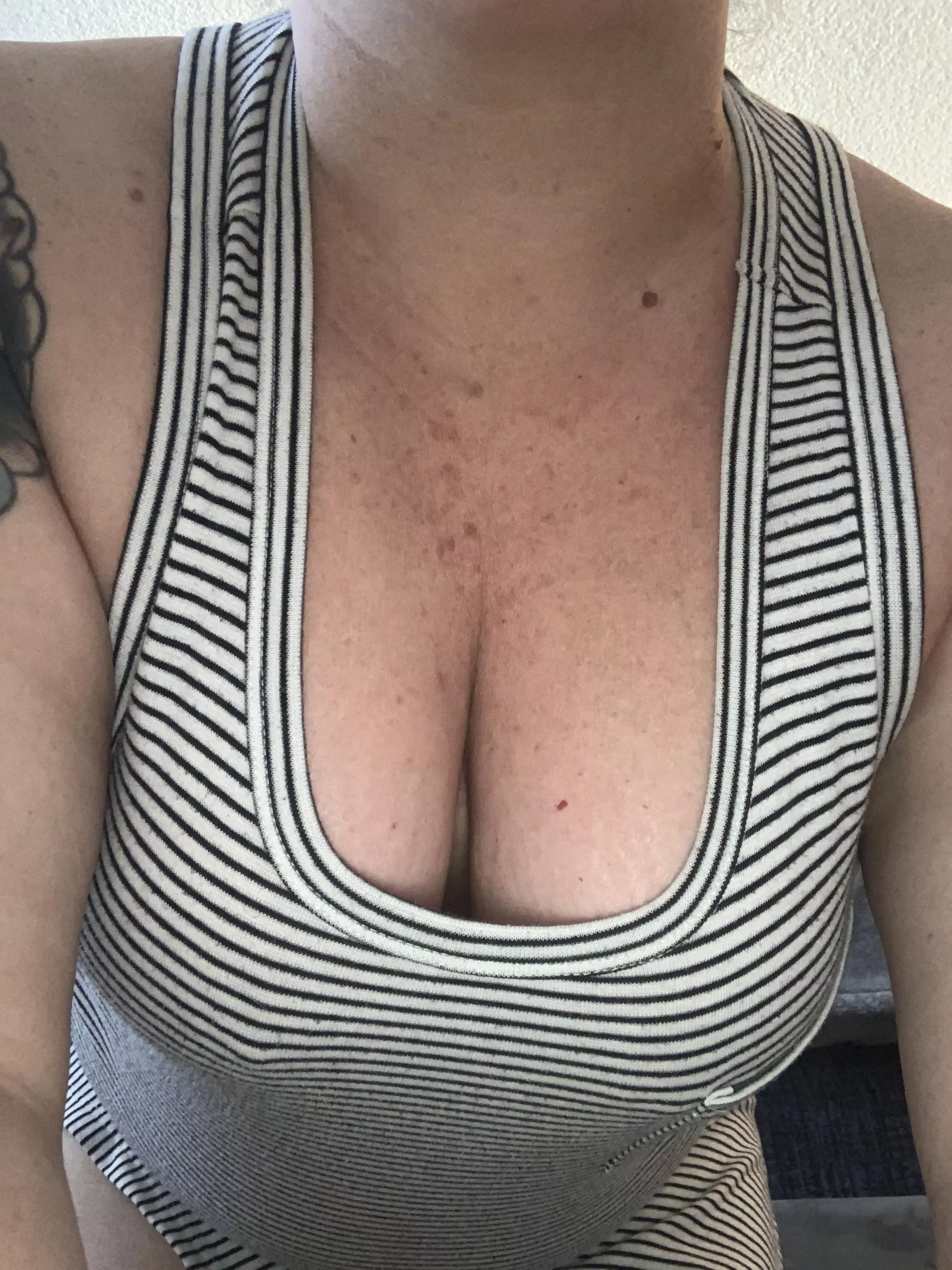 I’m so ready for hot days 😈 posted by Kira_Jayne_Namaslay