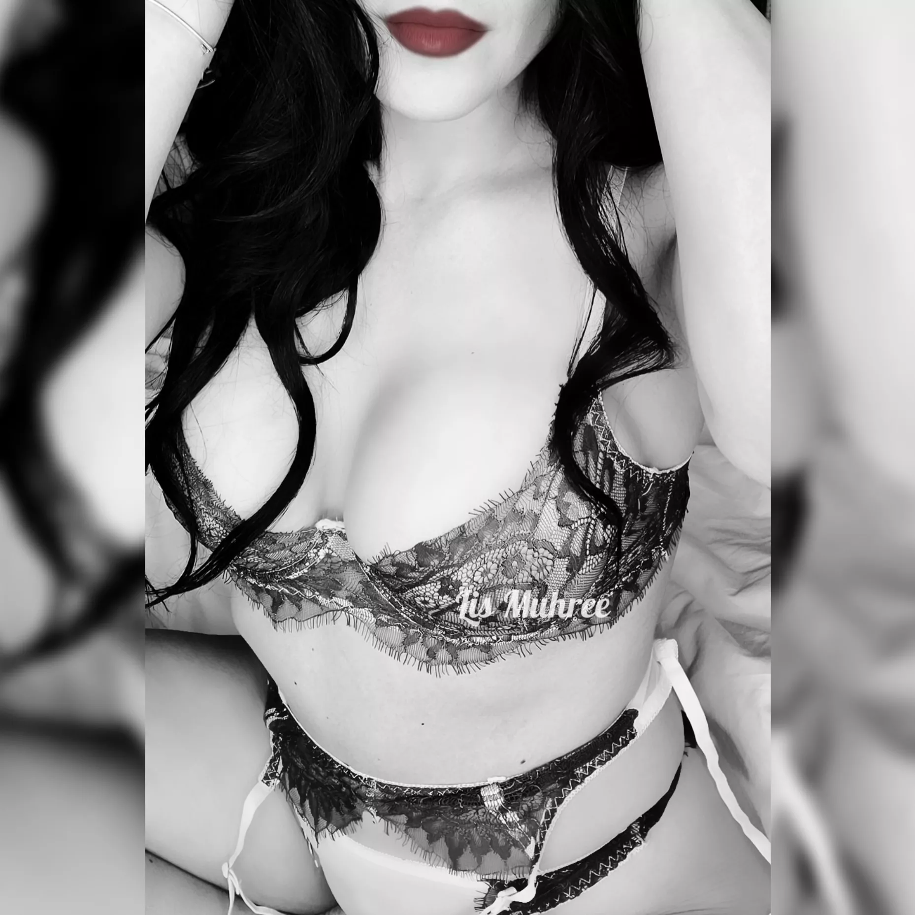 Milfy Monday posted by LisMuhree