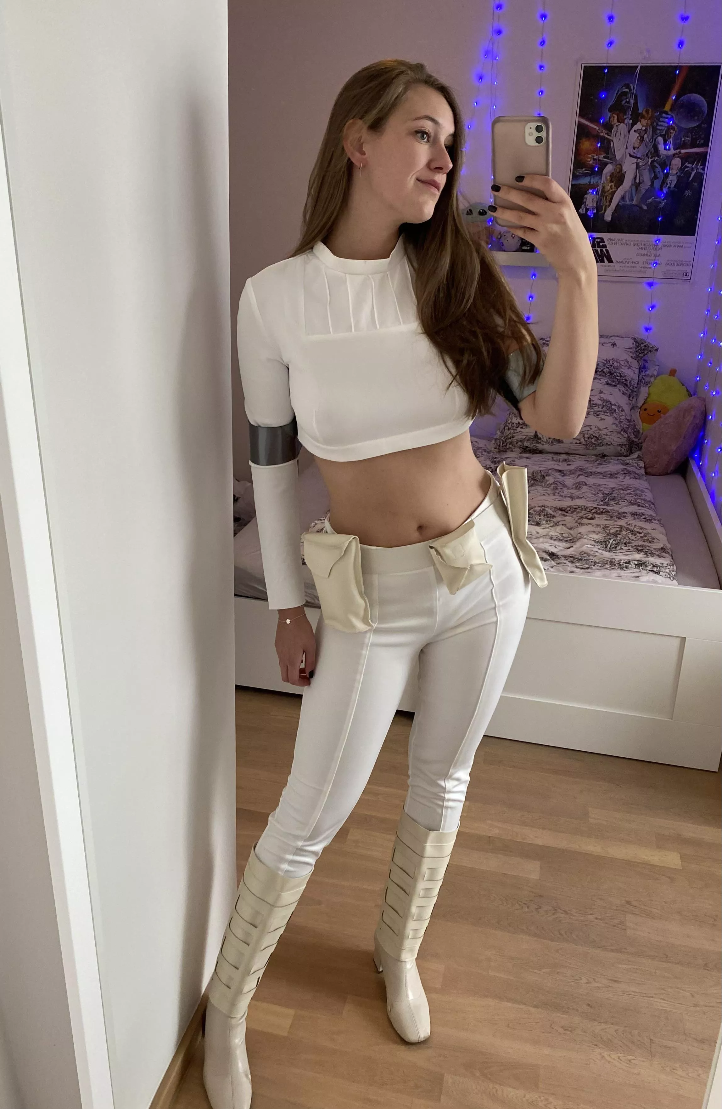 Padme by Sophie Davis posted by pride_ah