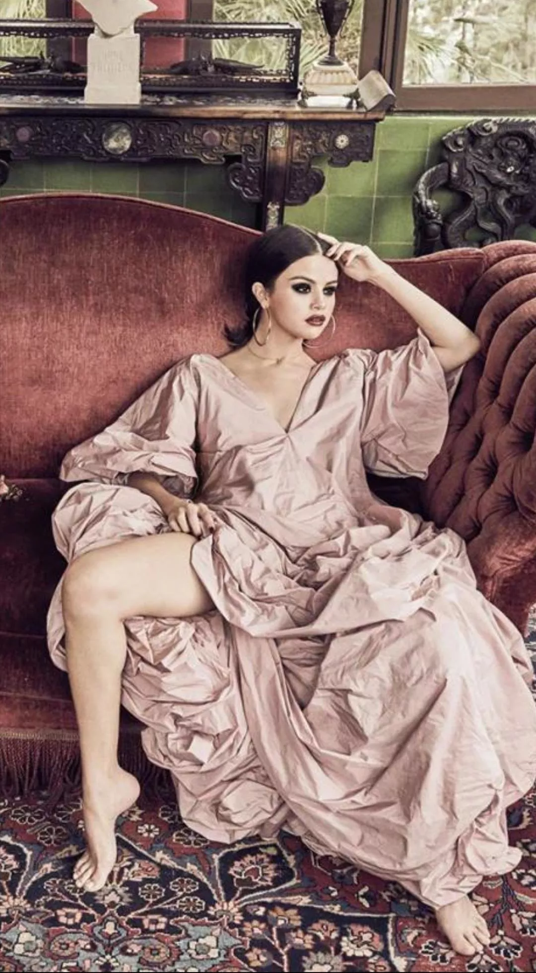 Selena Gomez posted by heybaeeeeeeee