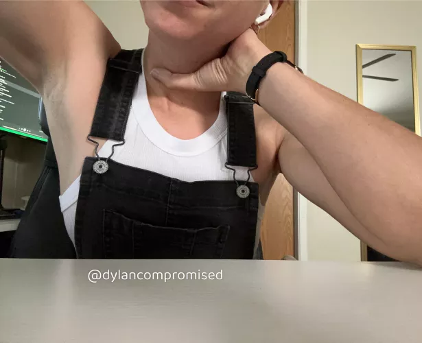 Started the clock over today after one week of growth… 🪒 by DylanCompromised