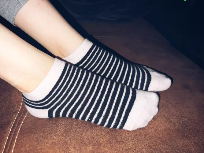 Striped Socks and Toes: A Match Made in Heaven [F] by joysephinexxx