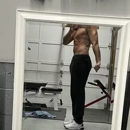 Sum[m]er is cummin…. posted by Fit_Advertising8975