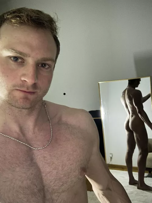 Went for something a bit more creative with this shot by pineapple_pat