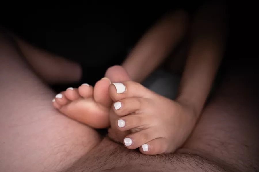 what's waiting for me when i get home by feetlovepete