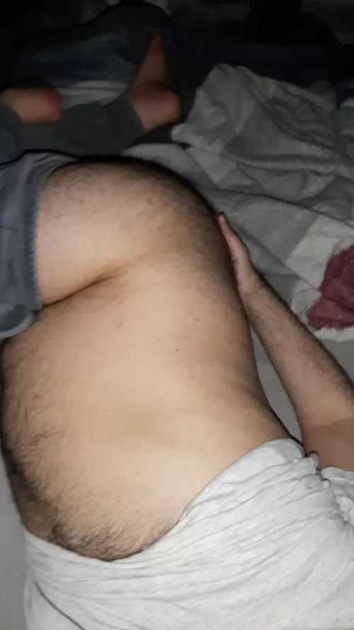 [19] my birthday is coming, if u want i let u eat the cake early by rian_harper