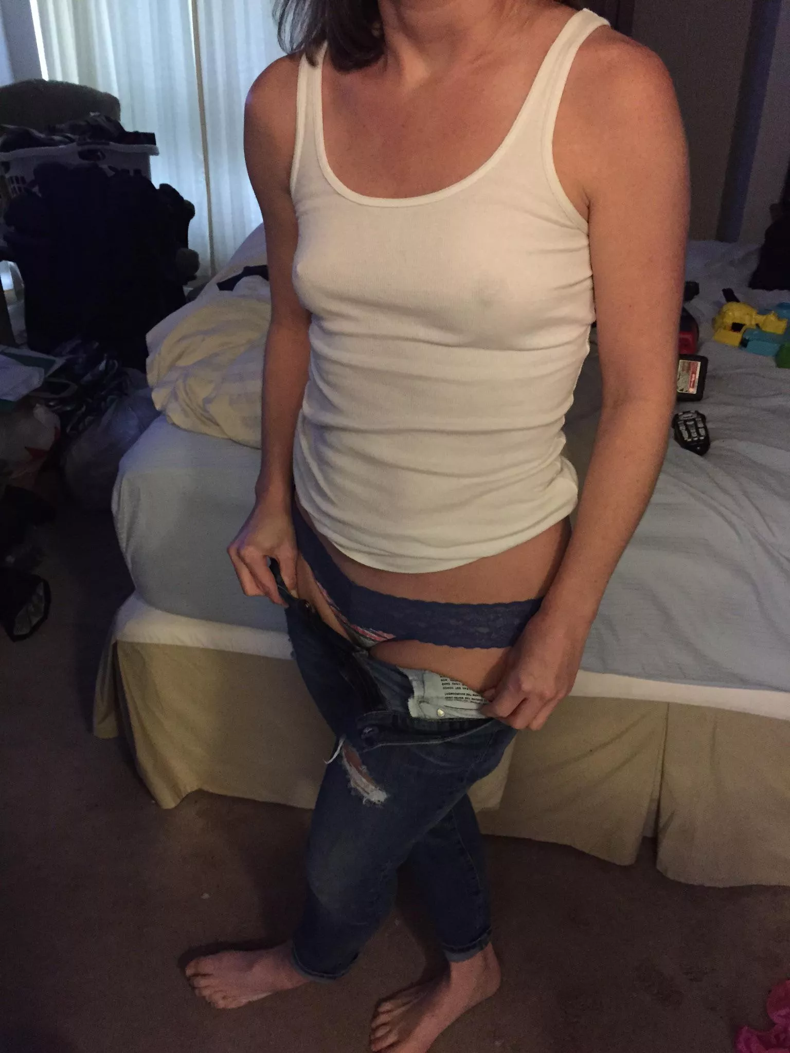 40yo wife’s pokies posted by chrisj74