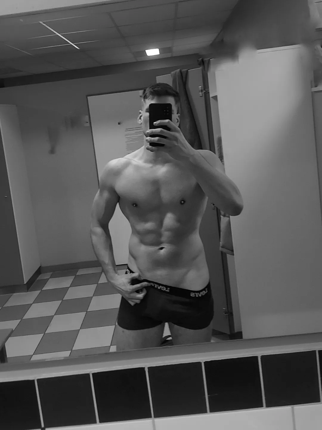 After (m)y last pull day posted by curious_lifter69