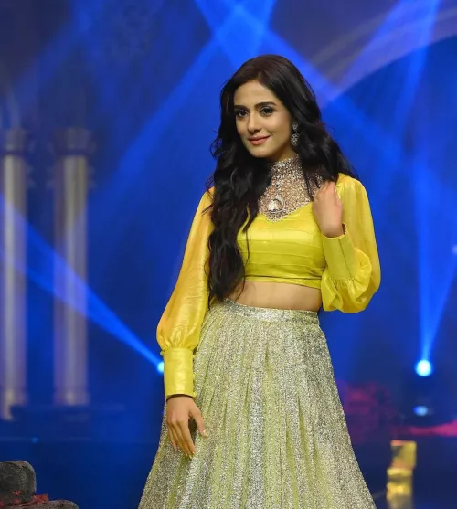 Amrita Rao by Pookienini