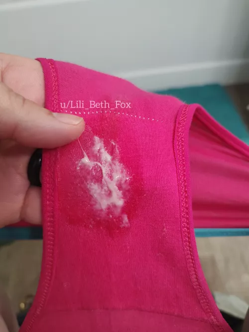 Another sticky sweet spot! [OC] by Lili_Beth_Fox