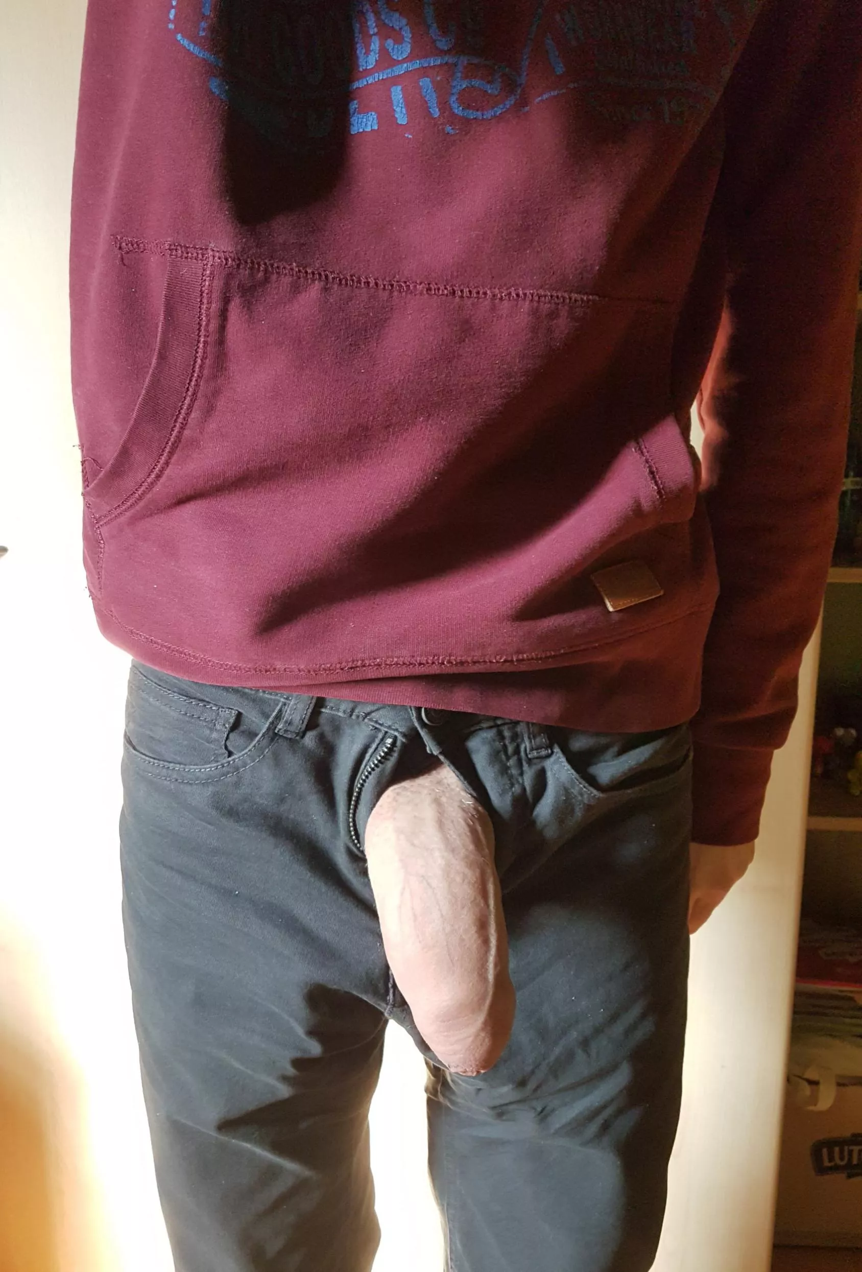 any girls want to play in messages posted by Whichgamesir