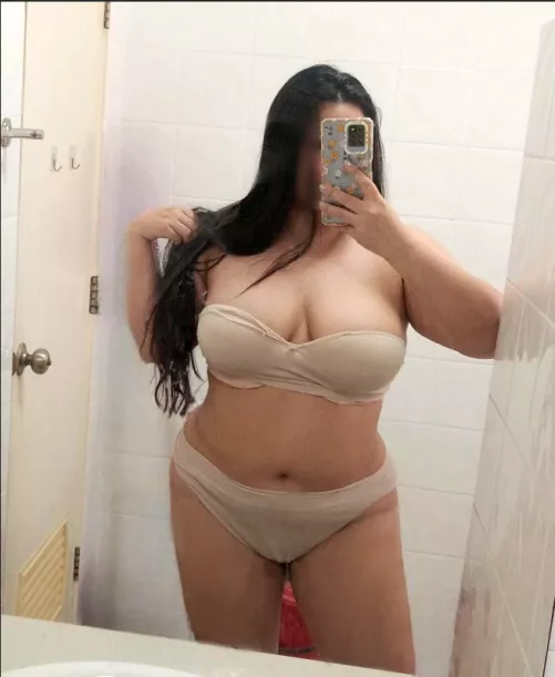 Come tell me what you think ;) by DooGirl-