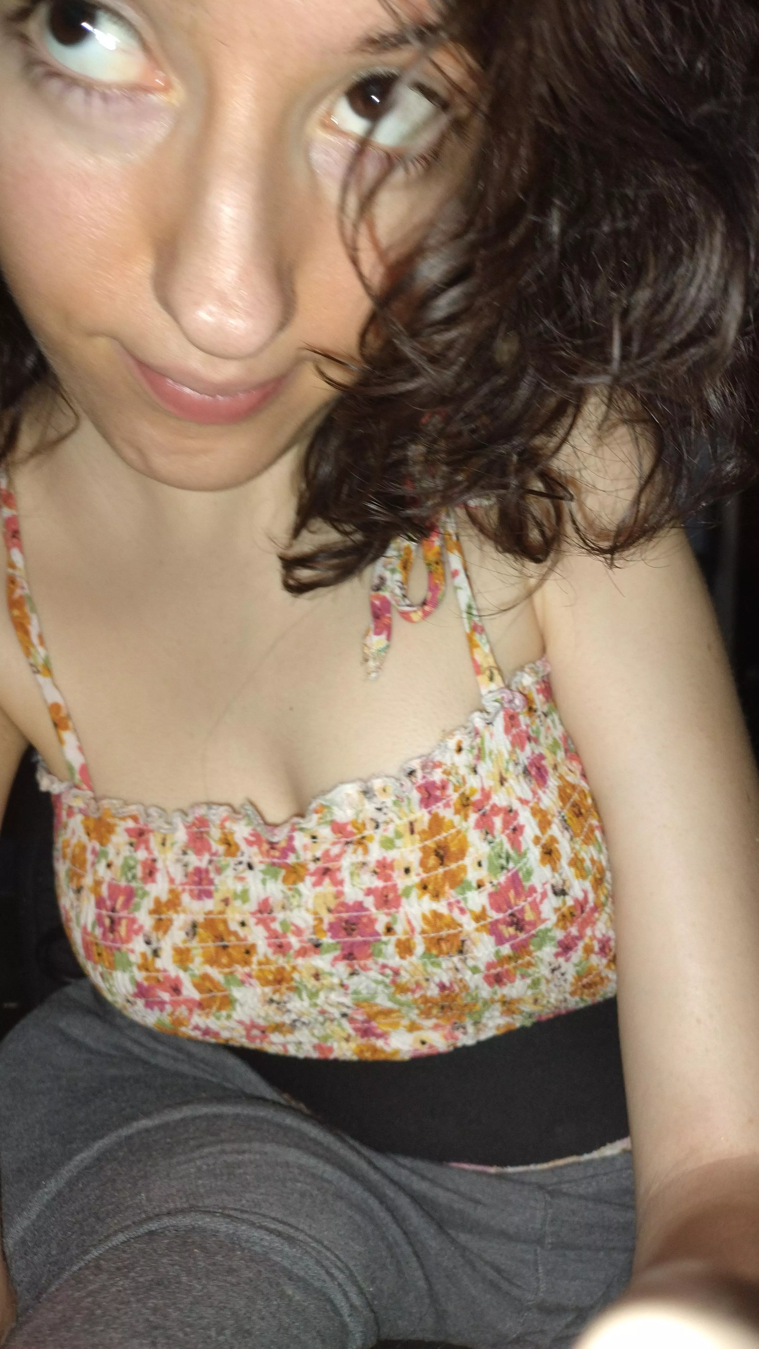 Comfy posted by sunnykitsunexo