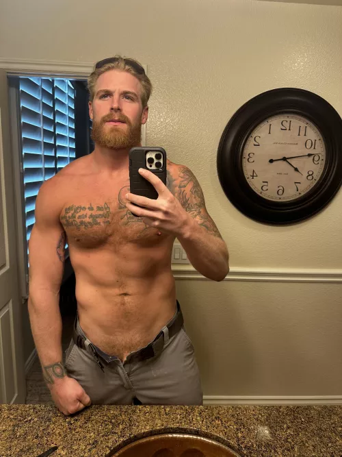 Daddy’s here 🦁 (30) by Ok_Pear_7233