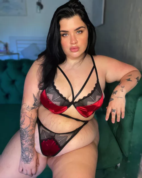 Do you like red on me? ❤️ by xoxodrew